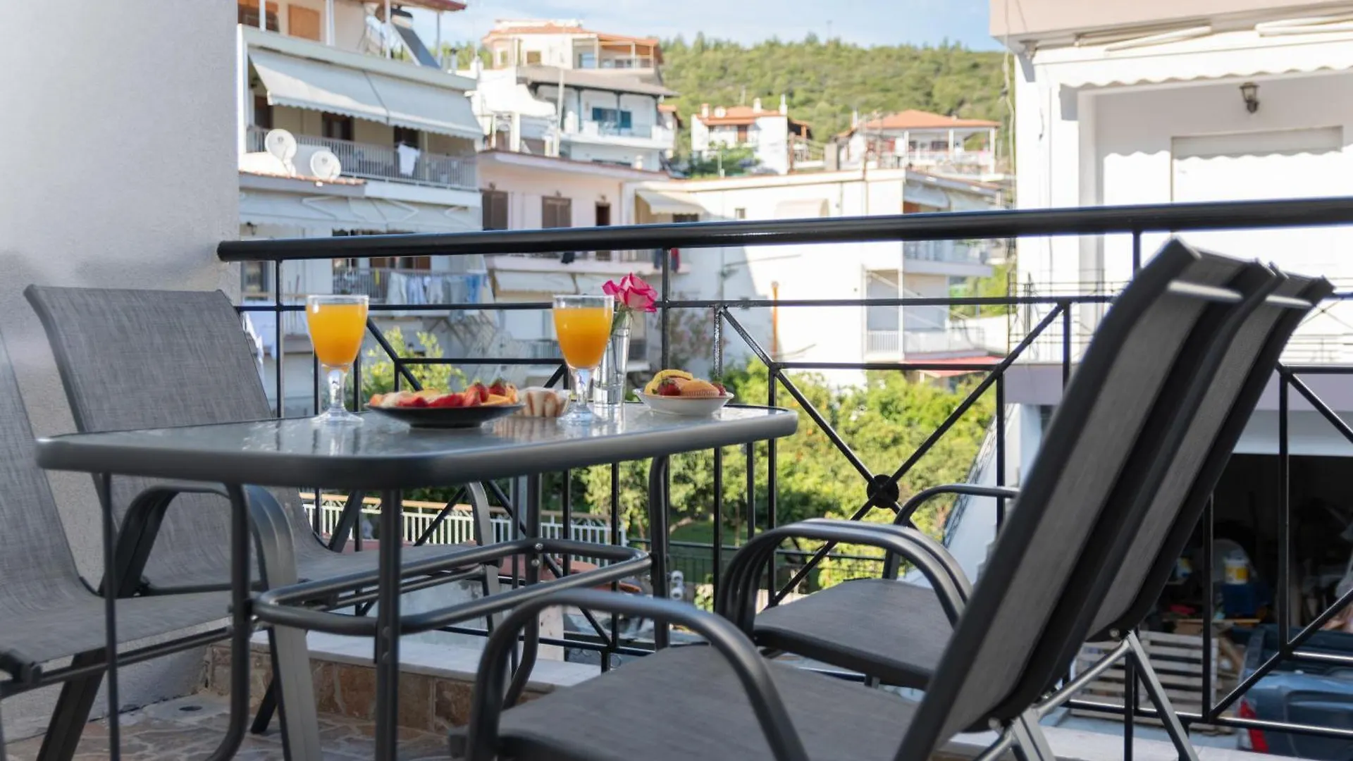 Apartment Avli Home Neos Marmaras