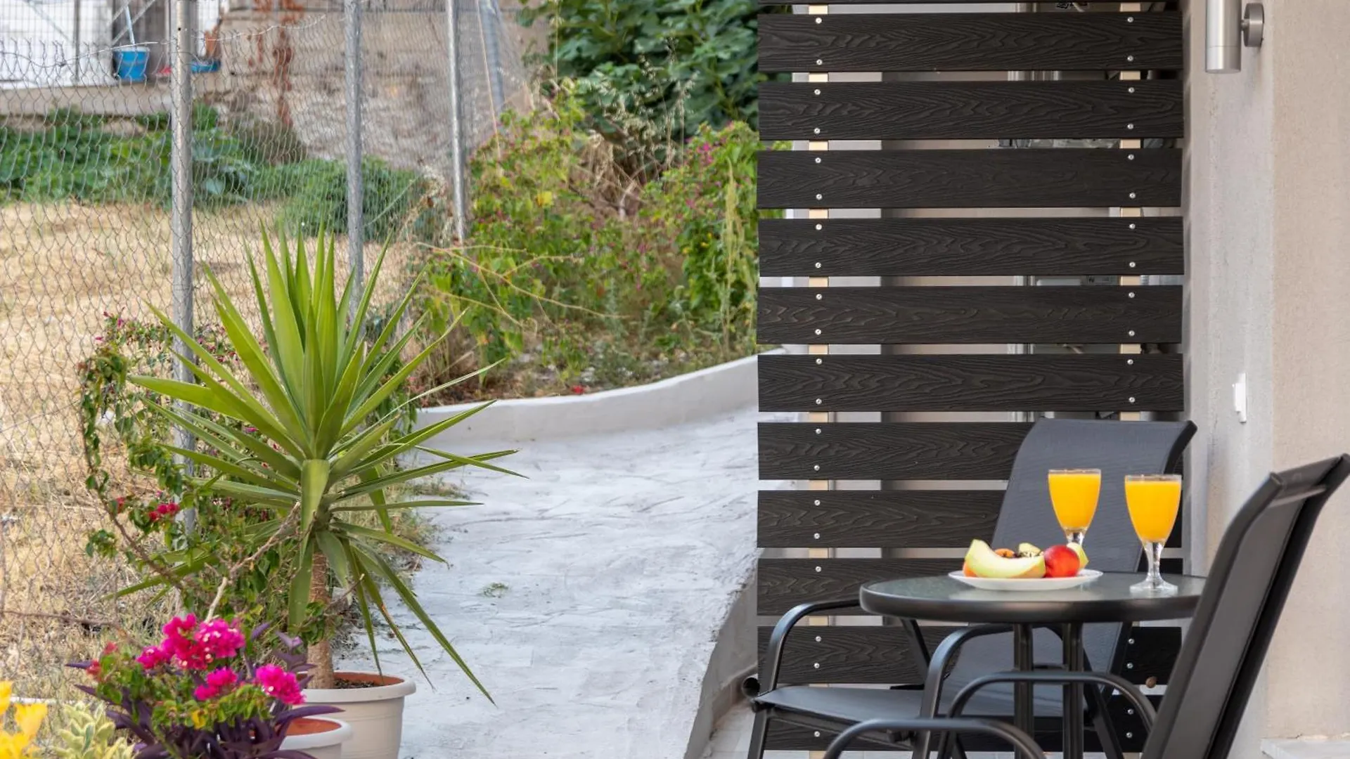 Avli Home Neos Marmaras Greece